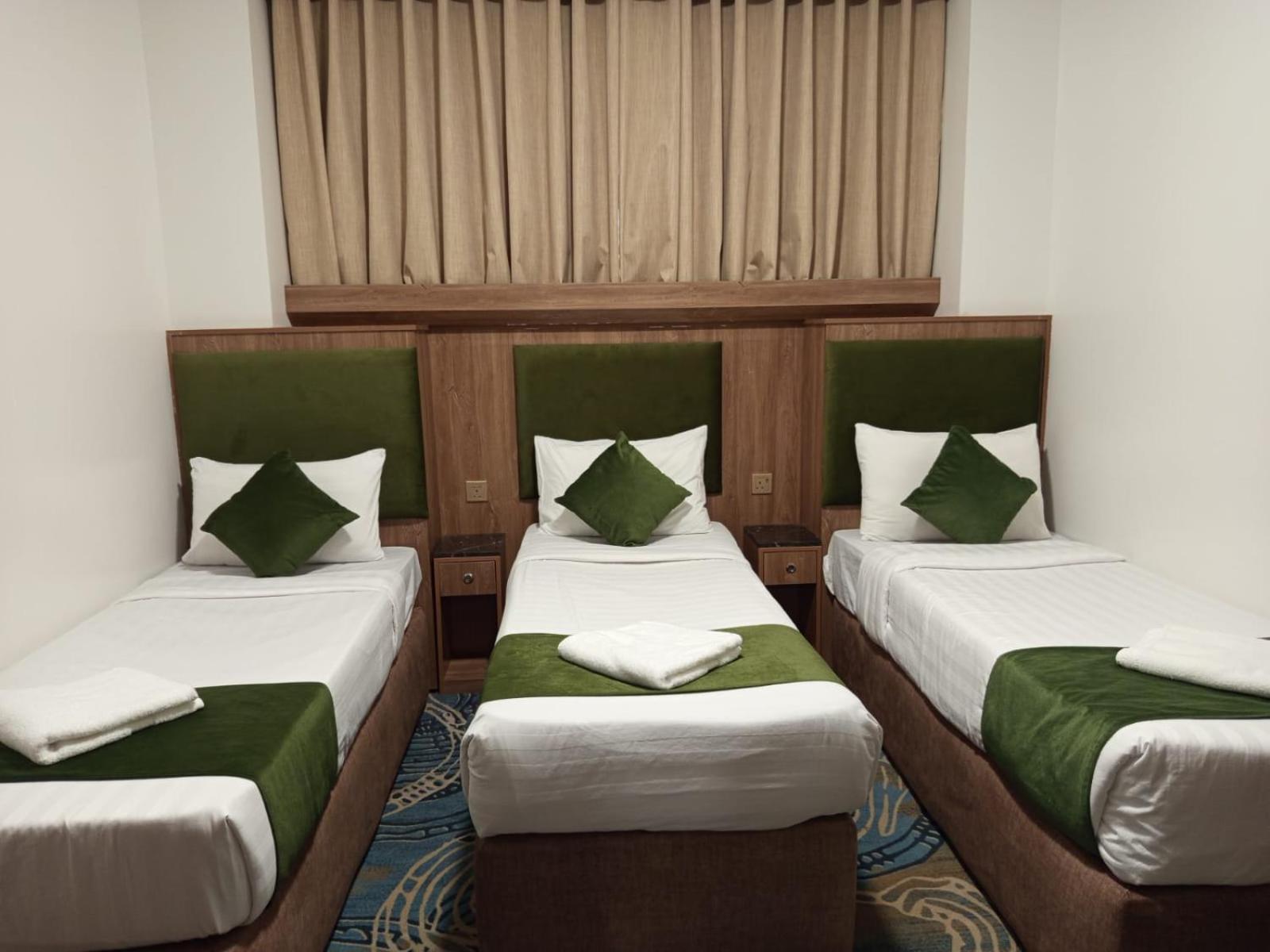 Hayah Plaza Hotel Medina Екстер'єр фото
